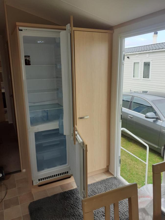 Rick'S Retreat Static Caravan Near The Beach With Free Wifi Lossiemouth Exterior photo